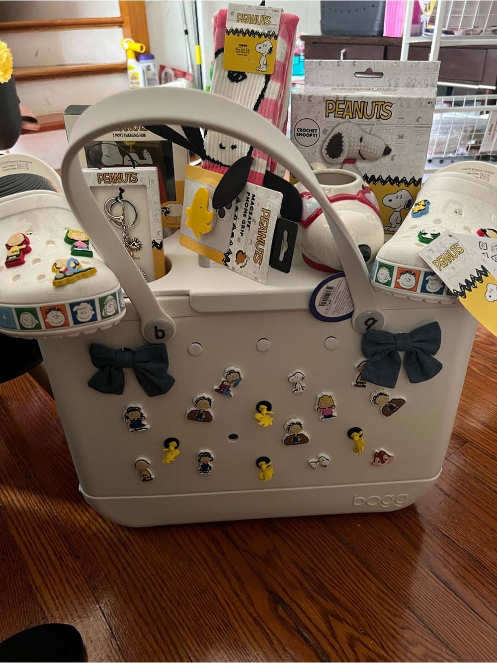 BOGG BAG White Tote with Black Bows and Peanuts Charms - Picture 2 of 5